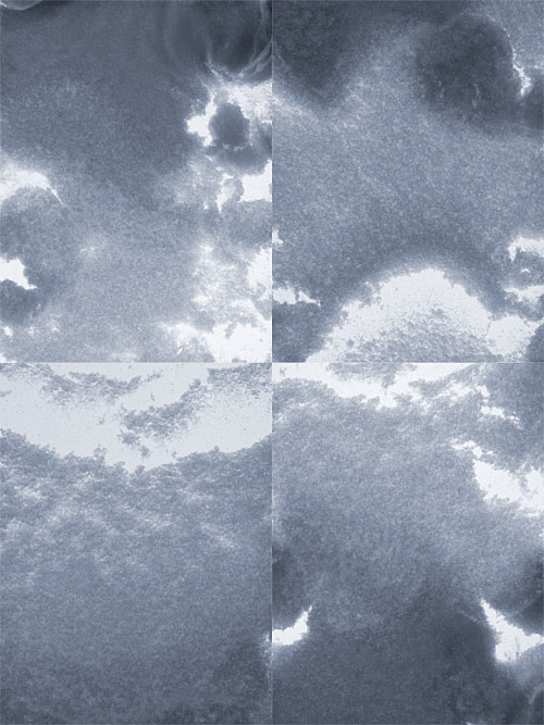 T-Com székház fénnyel festve