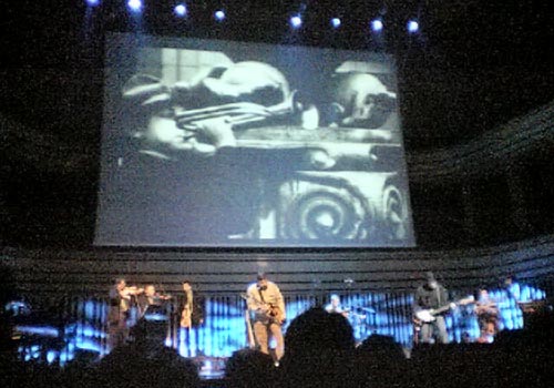 Kispál és a borz évzáró csendesülős a Művészetek Palotájában