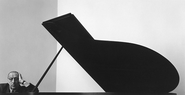 Arnold Newman: Igor Stravinsky