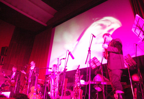 kispal_es_a_borz_pecsi