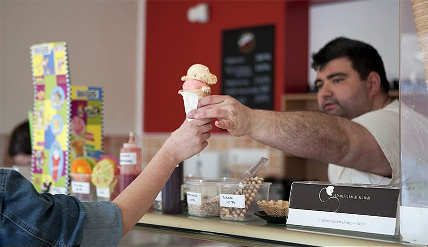 Hóvirág Fagylaltbár, Orosháza