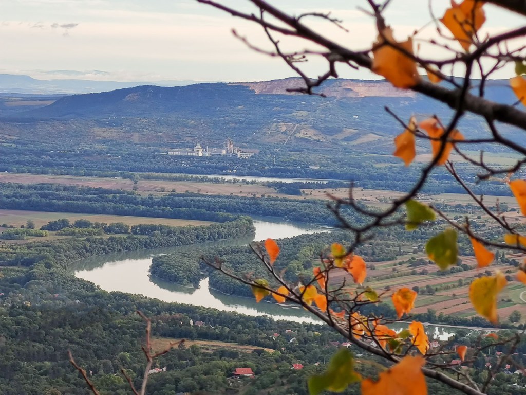 #583 • 2020. 09. 27. • Tahitótfalu: Kis-Bükk-tető,&nbsp;Vörös-kő
